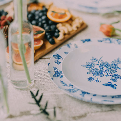 Elegant Plastic Plates