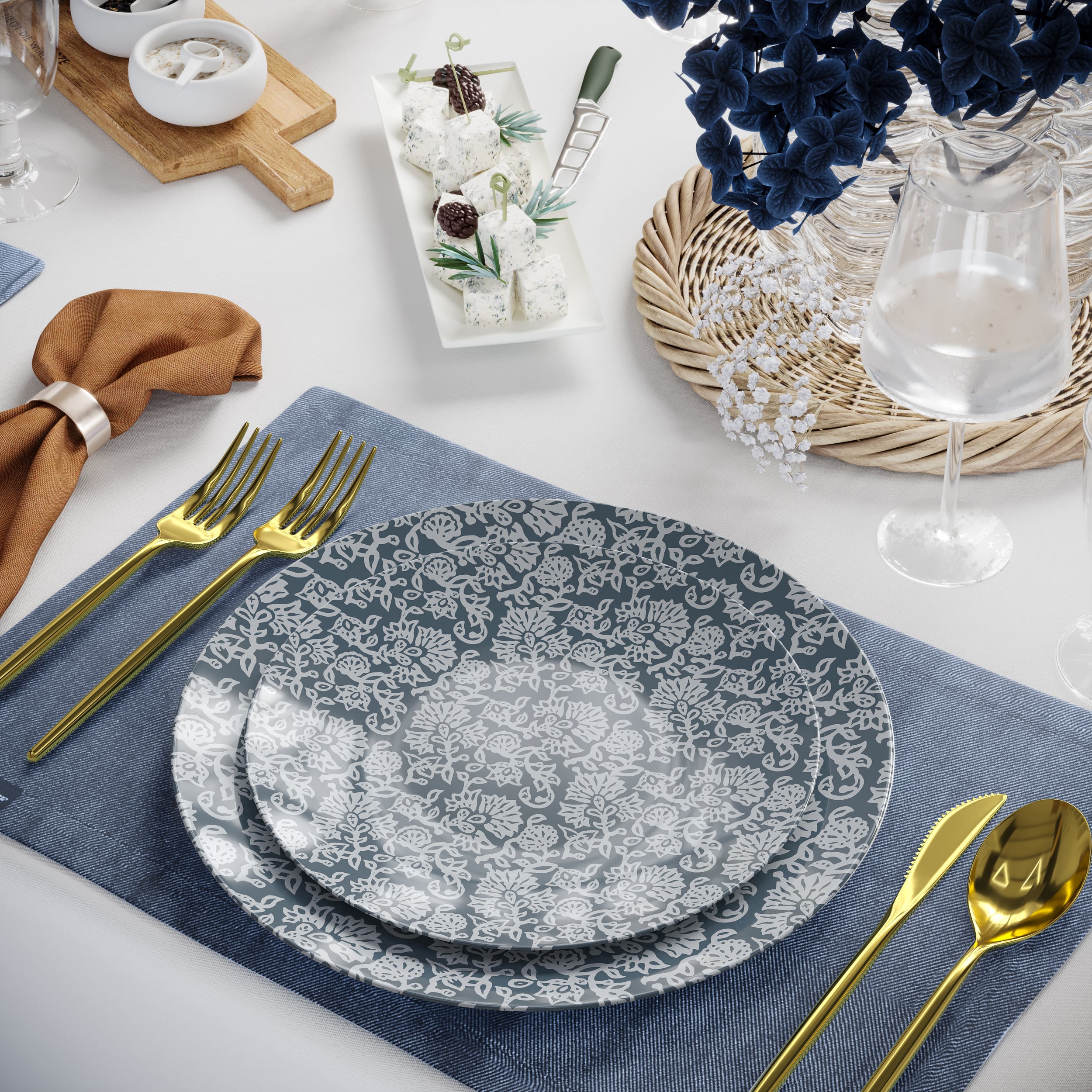 10 In. Garden Damask Design Plastic Plates | 120 Count