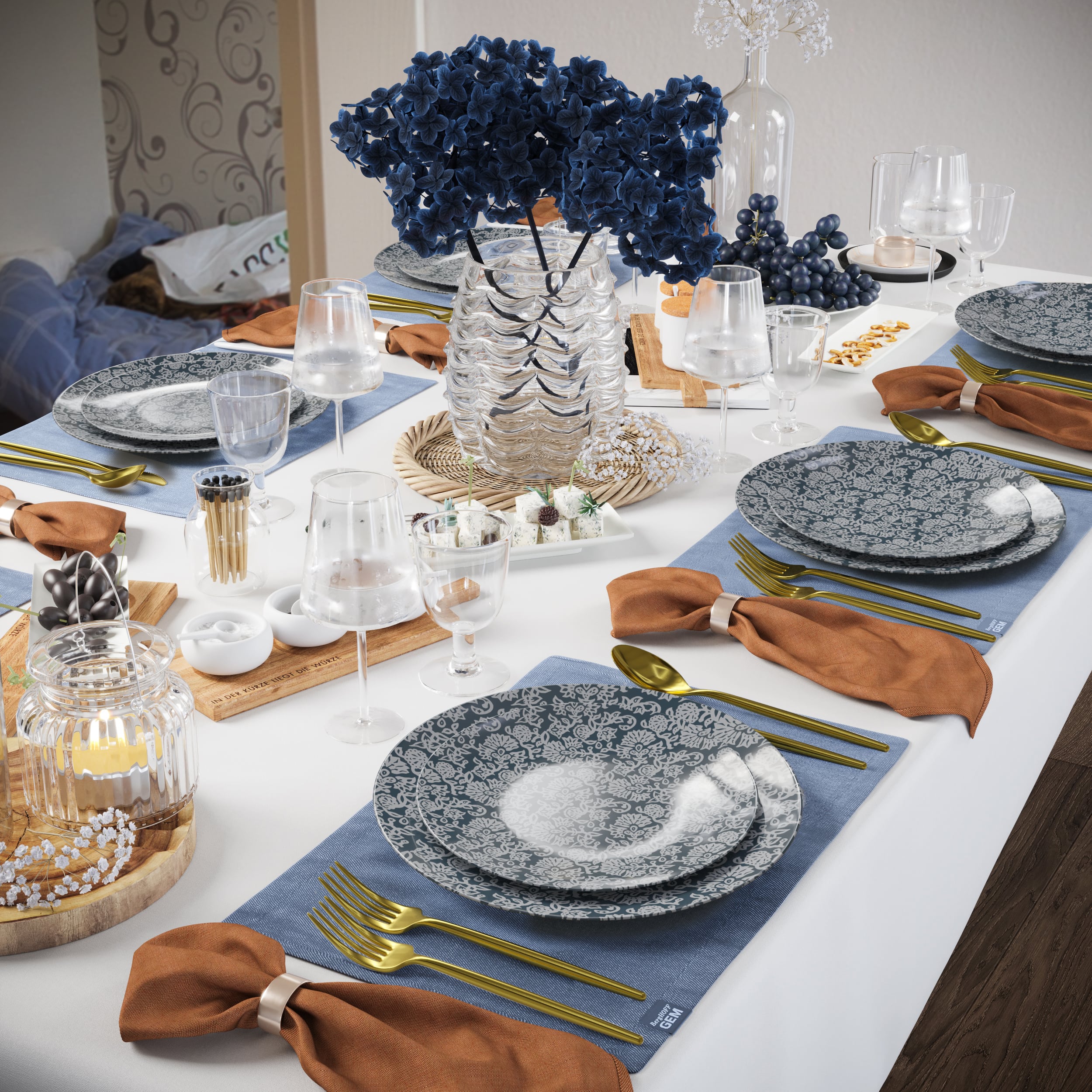10 In. Garden Damask Design Plastic Plates | 120 Count