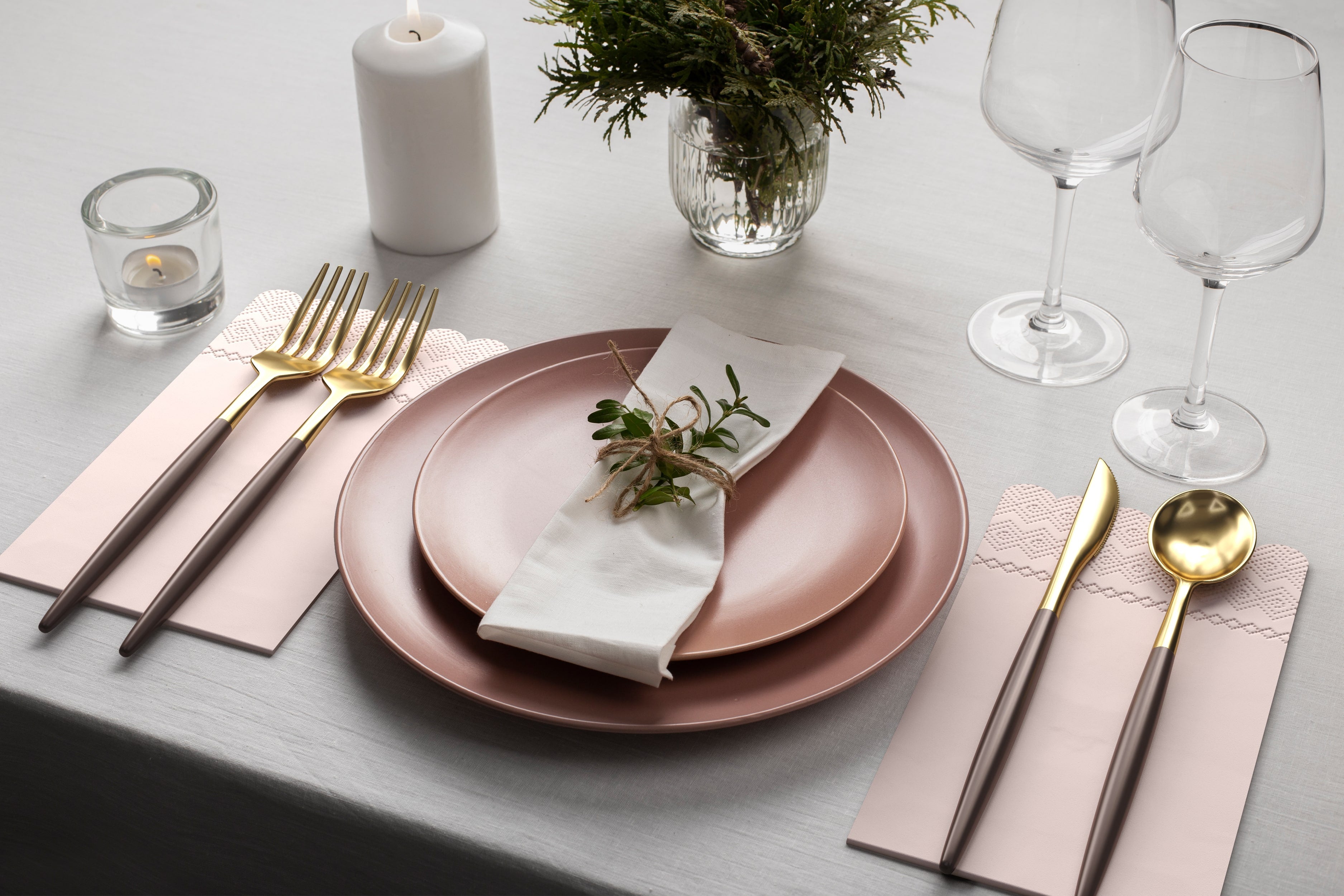 3 Ply Pink Peach Scalloped Dinner Napkins | 800 Count